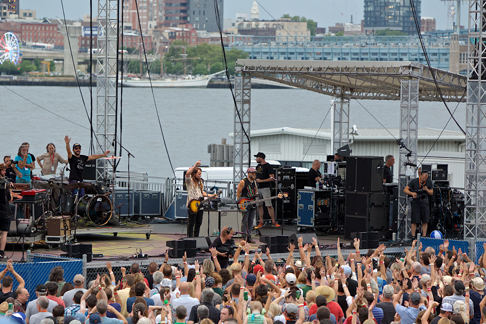 Lukas Nelson & Promise of the Real
25 Years of XPoNential Music Festival
River Stage
Camden, NJ
July 27, 2018
DerekBrad.com